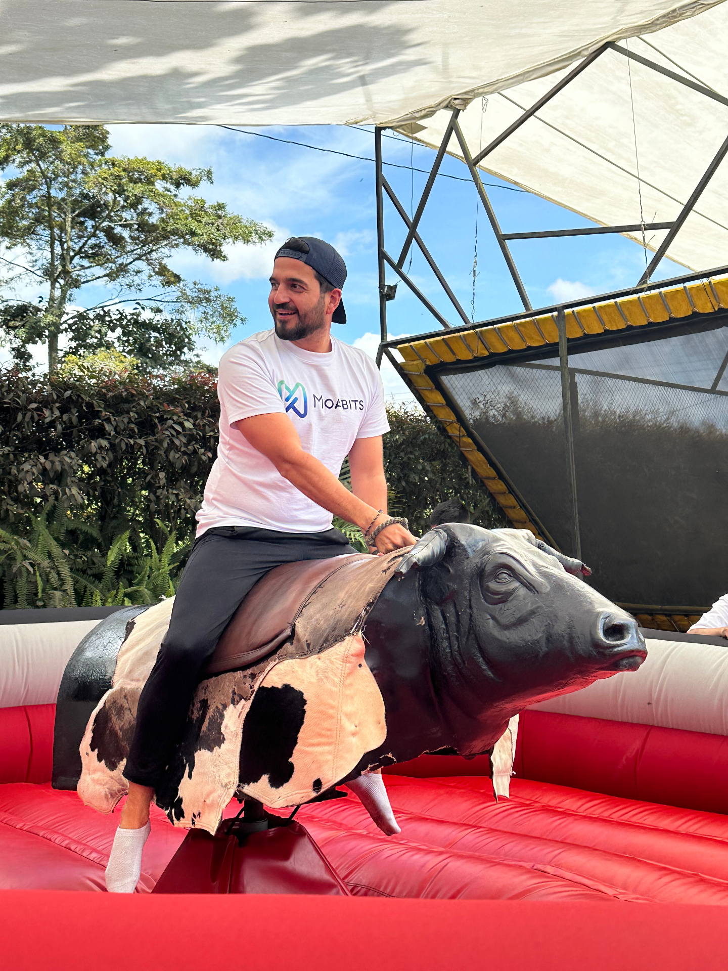 Moabits team building activity in Medellín